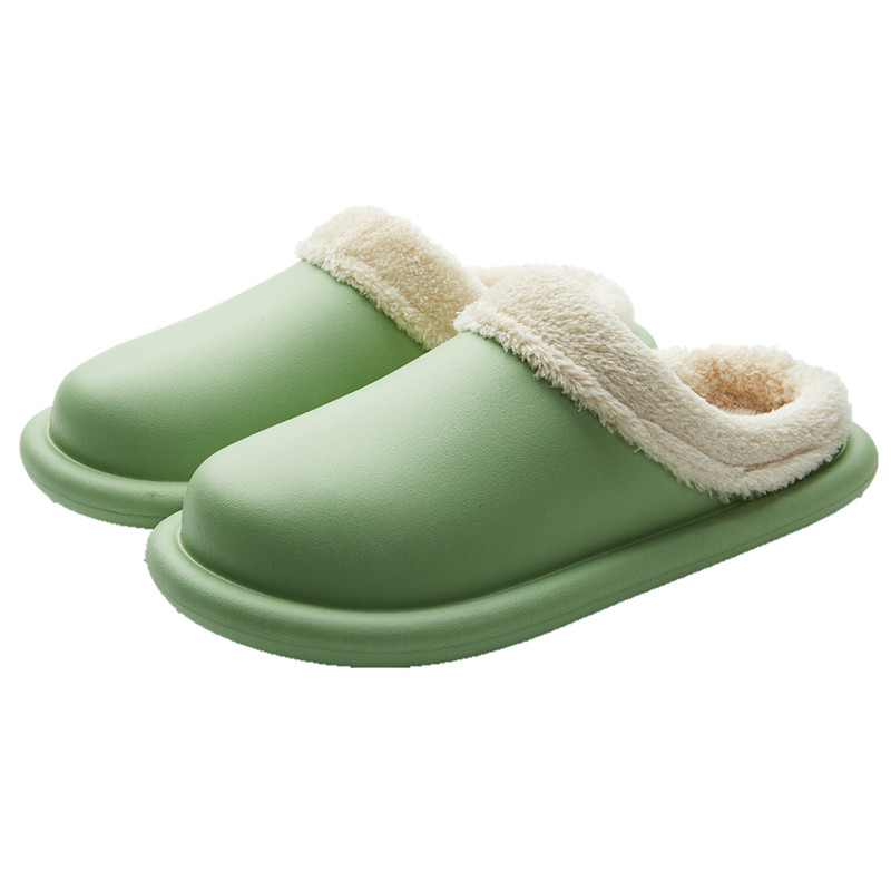Green OAKAA classic comfort winter slippers with plush interior